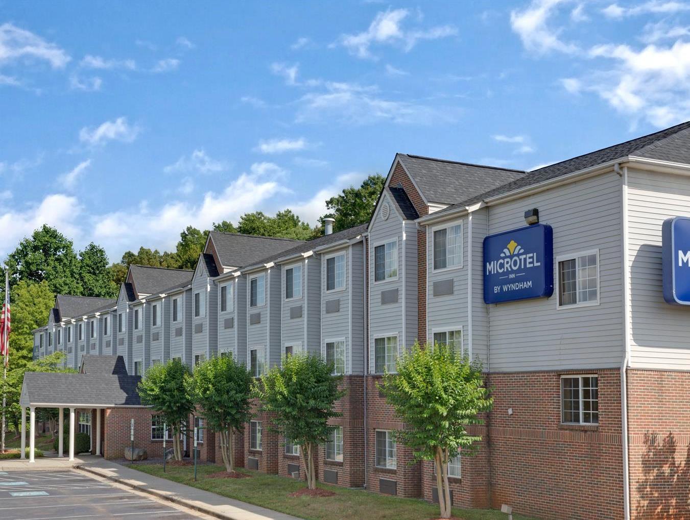 Microtel Inn By Wyndham University Place Charlotte Buitenkant foto